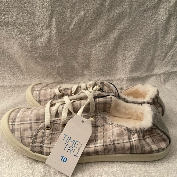 COPY - Time and tru canvas sneakers - Picture 4 of 5